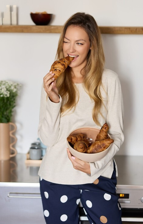 Oceane PW85 Piżama damska Mefemi–wiskozowa, w grochy, z kokardkami