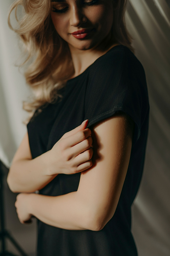 2810 Luzi koszula nocna, krótki rękaw Teyli - czarny