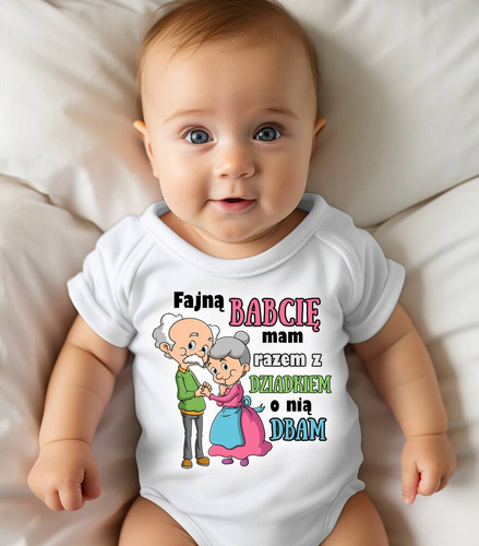 "Fajną babcię mam razem z dziadkiem o nią dbam" Moocha body krótki rękaw biały