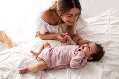 Body rozpinane muślinowe "Just Muslin" Makoma pudrowy róż