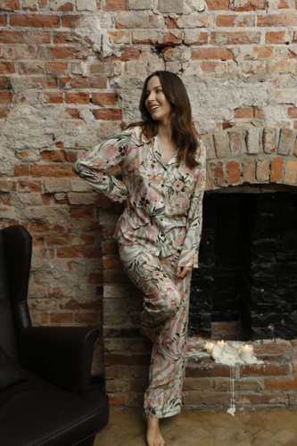 86632 Ines piżama damska rozpinana Mewa kwiaty