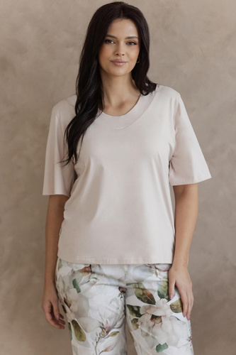 Piżama 3567 Afrodyta Taro beżowa- Bawełniana Piżama Damska z Kwiatowym Printem, Rękaw 7/8