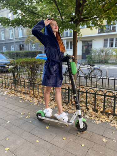 626 Abigail Krótki Szlafrok damski Forex - granat