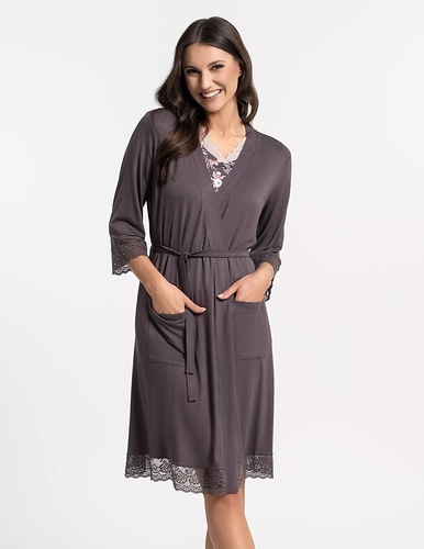 Szlafrok damski brązowy Moraj PDSZ4300-003 z wiskozy z koronką, wiązany