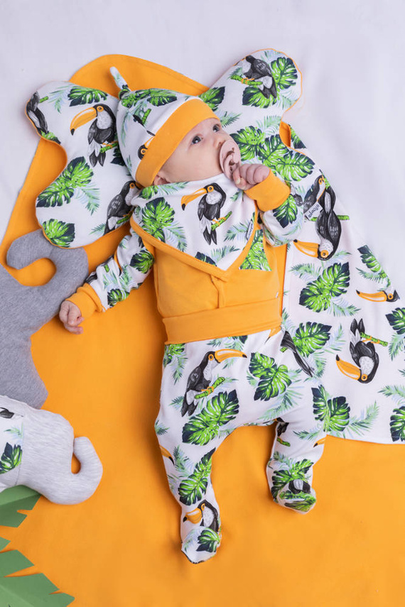 186054 Tukan Nicol Czapeczka niemowlęca