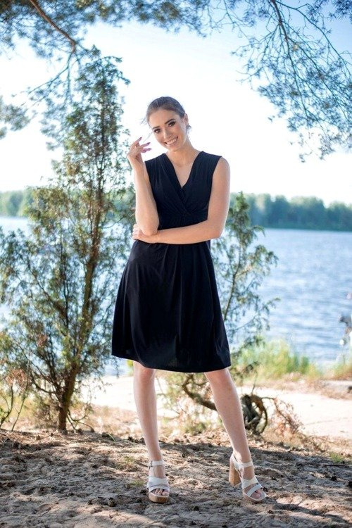 808 Sukienka bez rękawków do karmienia MIRACLE- czarna