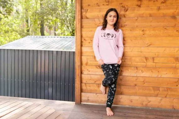 Umbra Italian Fashion Piżama dziewczęca, długi rękaw, długie spodnie- łososiowy/druk 