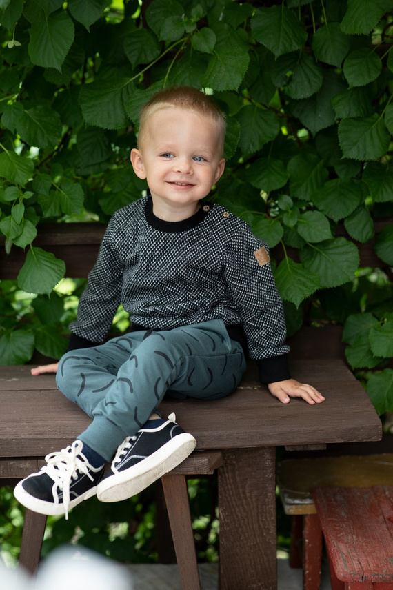 Le Tigre Pinokio Sweter dla chłopca- czarny