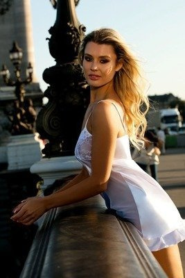 Calla Halka satynowa koszulka damska DKaren - biały