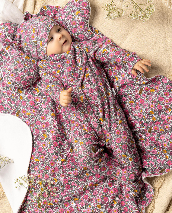 193055 Lea Nicol Czapeczka niemowlęca