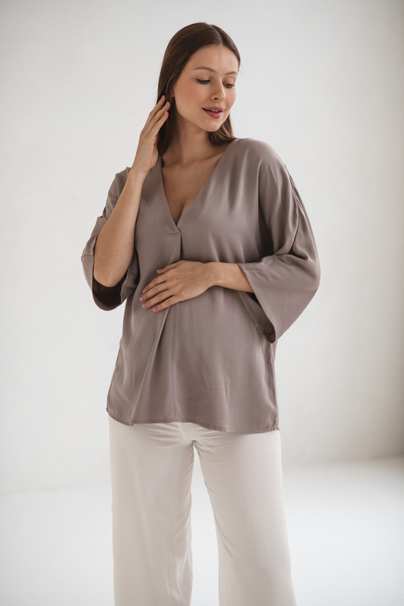 Mamafullness  Bluzka ciążowa do karmienia Milk&Love beżowa– wiskoza, rękaw 3/4, oversize