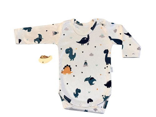 Bawełniane body chłopięce BD15526 z długim rękawem – miękkie i praktyczne