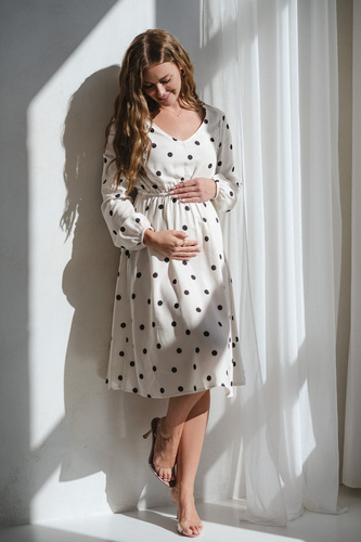 Lovely Dress Midi Milk&Love kremowa w grochy– sukienka ciążowa i do karmienia z lnem, elegancki krój z zamkami do karmienia