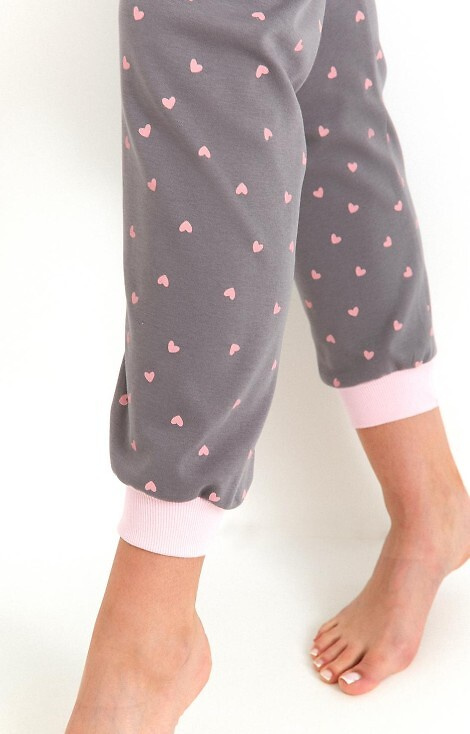 492 Piżama damska Cana różowa – bawełna interlock, serduszka, długi rękaw i spodnie