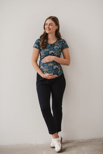 Milk Shirt Bluzka do karmienia i ciążowa z krótkim rękawem Milk&Love łąka na granatowym