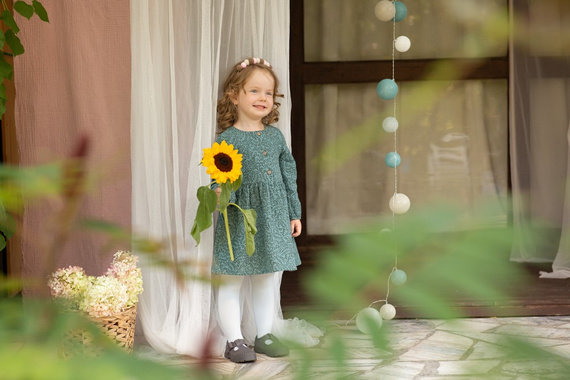 Tres Bien Pinokio Sukienka z guzikami - zielony