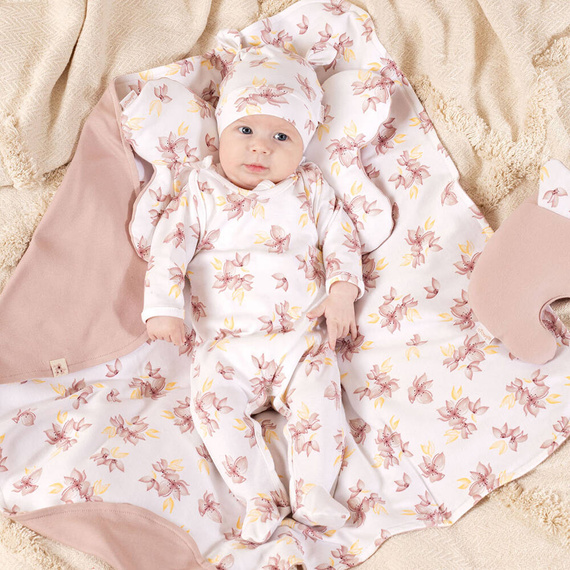 203054 Lou Nicol Czapeczka niemowlęca