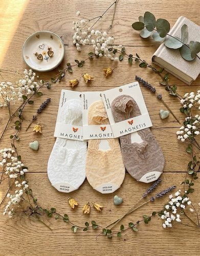 Baleriny Koronka Magnetis – Elastyczna Koronka, Silikonowy Pasek, Gładka Podeszwa beige