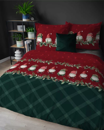 5618 B Magia Świąt Pościel flanelowa świąteczna Detexpol w skrzaty na bordowo-zielonym tle– bawełna 100%, 160 g/m², zamek, OEKO-TEX®