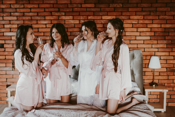 Świadkowa Szlafrok damski satynowy ByShelly - różowy/złoty