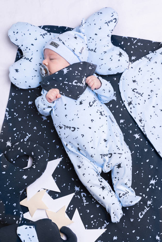 185054 Maks Nicol Czapeczka niemowlęca