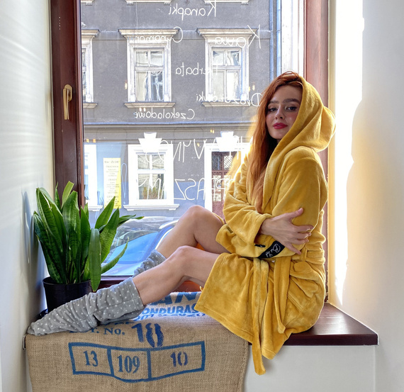 626 Abigail Krótki Szlafrok damski Forex - miodowy