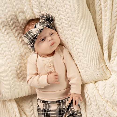 Body z długim rękawem 163633 "Magia Świąt" Nicol - beżowy/ falbanka