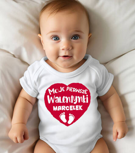SKU N070 "Moje pierwsze Walentynki+ imię" Body krótki rękaw Moocha biały