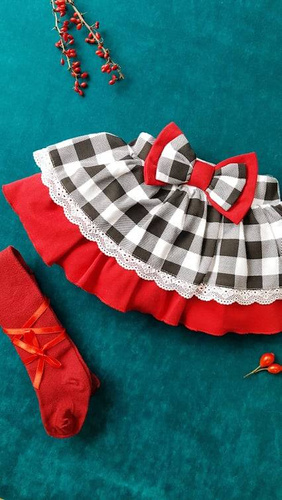 1826K Santa Spódniczka Marija - kratka