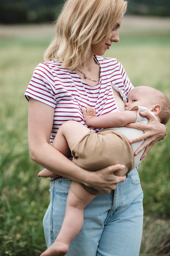 Bluzka do karmienia z krótkim rękawem Milk&Love w paski