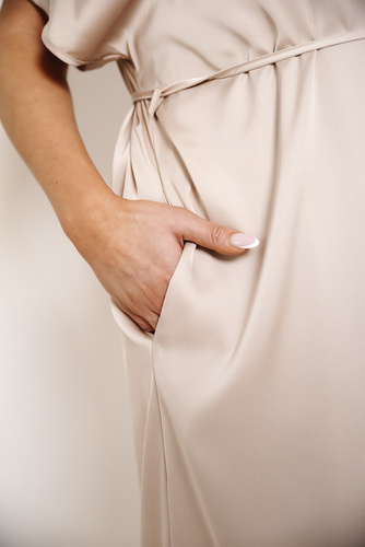 Dotyk Szlafrok krótki rękaw Italian Fashion - beżowy