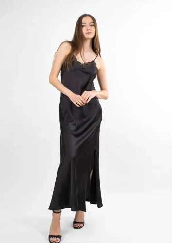 Rut Halka satynowa długa czarna Dkaren | elegancka halka nocna na ramiączkach
