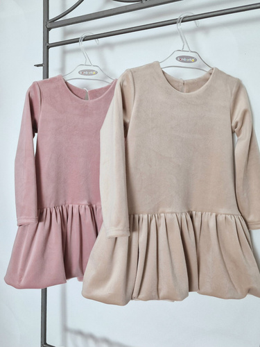 Liza Sukienka dziewczęca welurowa Bambarillo przydymiony róż– elegancka i wygodna