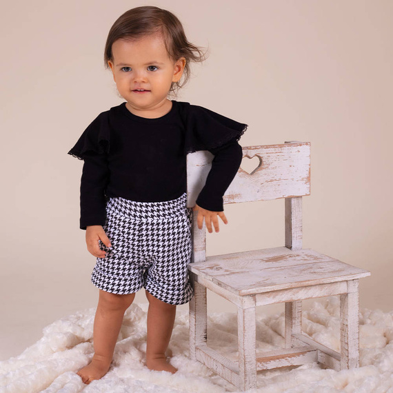 198276 Viki Nicol Spodenki dresowe