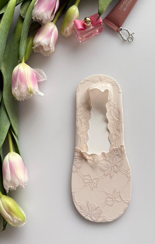 Baleriny damskie Magnetis koronkowe z kokardkami ABS komfort beżowe