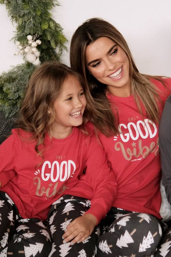 4312 "Good Vibes" Piżama Damska Doctor Nap - spruce red