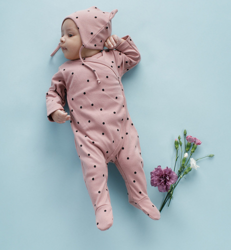 Tres Bien Pinokio Pajac niemowlęcy - róż groszki