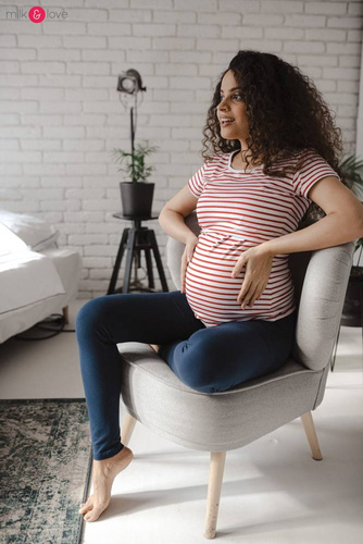 Milk Shirt Bluzka do karmienia i ciążowa z krótkim rękawem Milk&Love w biało-czerwone paski