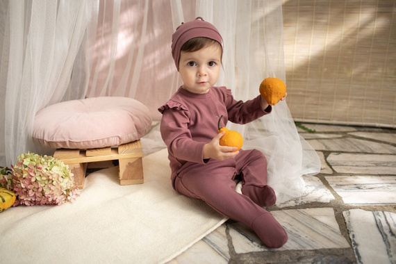 Tres Bien Pinokio Pajac niemowlęcy - róż ciemny