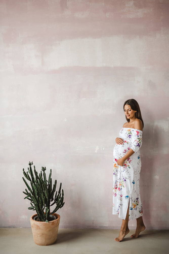 Sukienka do karmienia Two Ways LONG krótki rękaw Milk&Love biała w kolorowe kwiaty