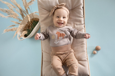 Wooden Pony Pinokio Rozpinane body dla dziewczynki- beż