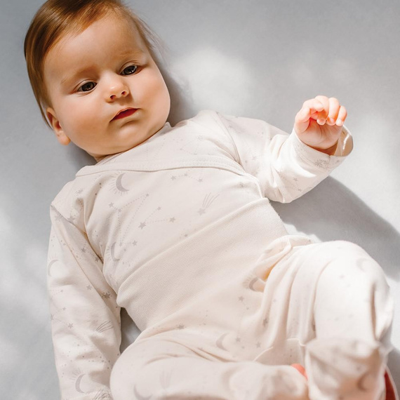 Petite Eevi Body rozpinane -gwiazdki ecru