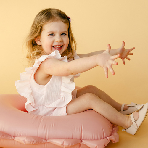 Strawberry & Love Eevi Rampers niemowlęcy - koral