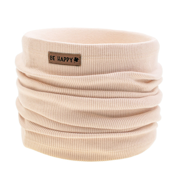 212269 "Tola" Nicol Komin