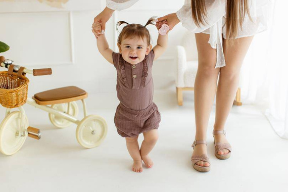 03252GKRC "Bamboo Muslin Girl Choco" Body krótki rękaw muślinowe Makoma