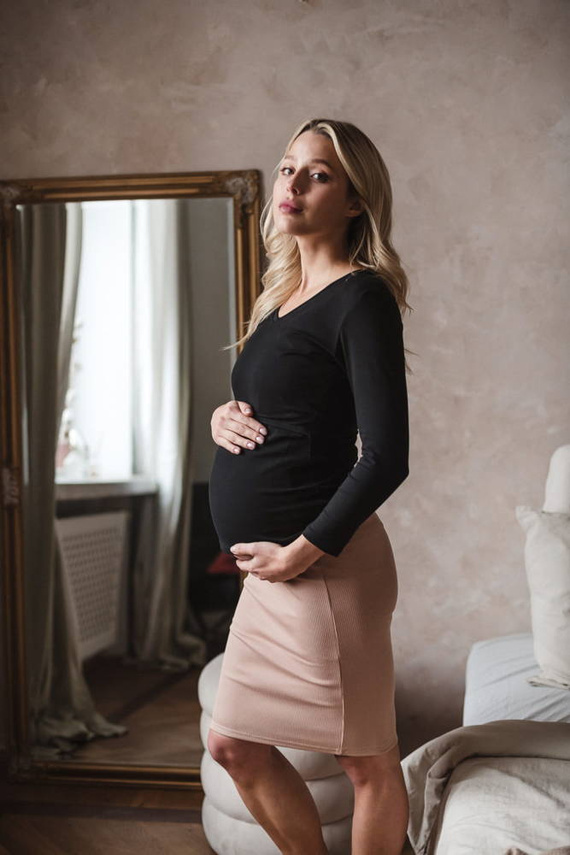 Milk Shirt Bluzka do karmienia i ciążowa z dekoltem w serek czarny