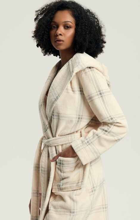 43596 Danna Szlafrok damski Henderson white – z kapturem, w kratkę