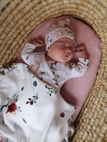 Czapeczka Vintage Roses z bawełny organicznej Yosoy