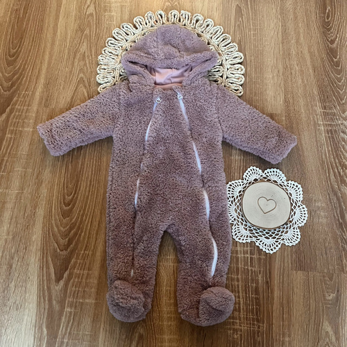 KL003 Miś kombinezon niemowlęcy Mamatti - ciemny różowy