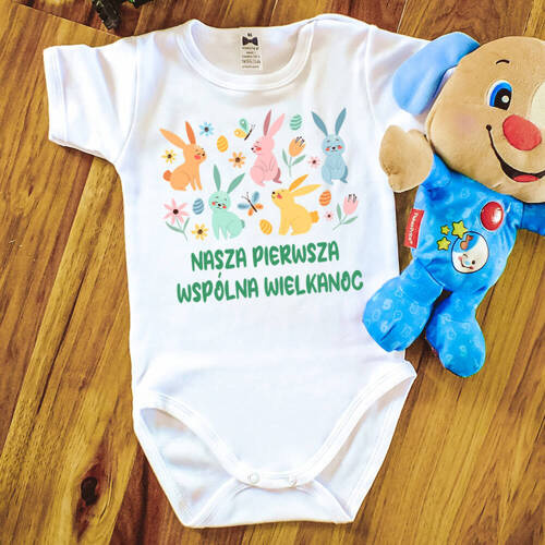 "Nasza pierwsza wspólna WIelkanoc" Moocha body krótki rękaw biały